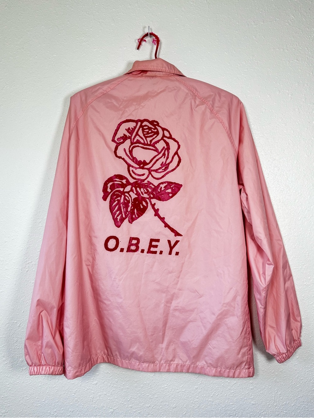 OBEY Rose Graphic Snap Front Coach Jacket Pink Windbreaker Medium Unisex Streetw